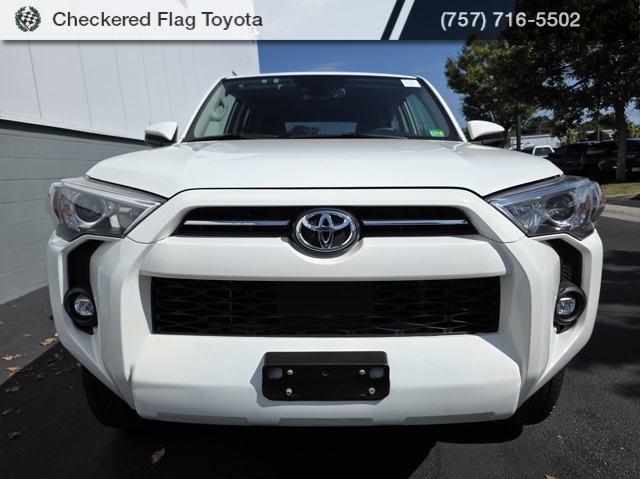 2024 Toyota 4Runner SR5 photo 12