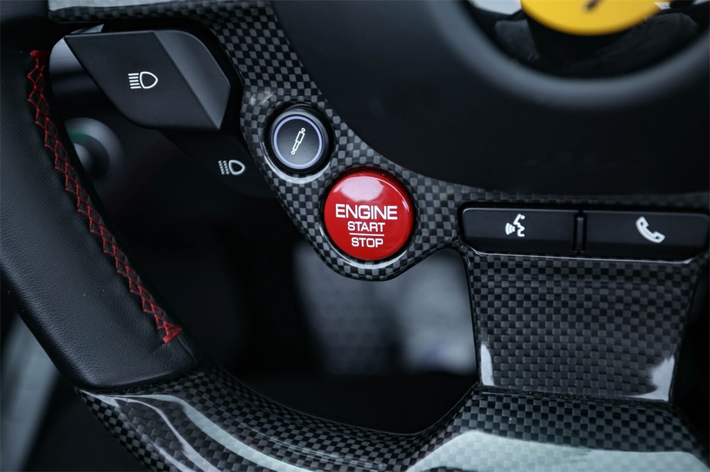 Certified Used 2022 Ferrari Base image 27
