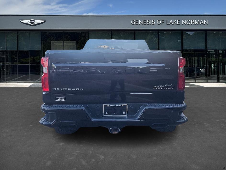 2019 Chevrolet Silverado 1500 High Country photo 4