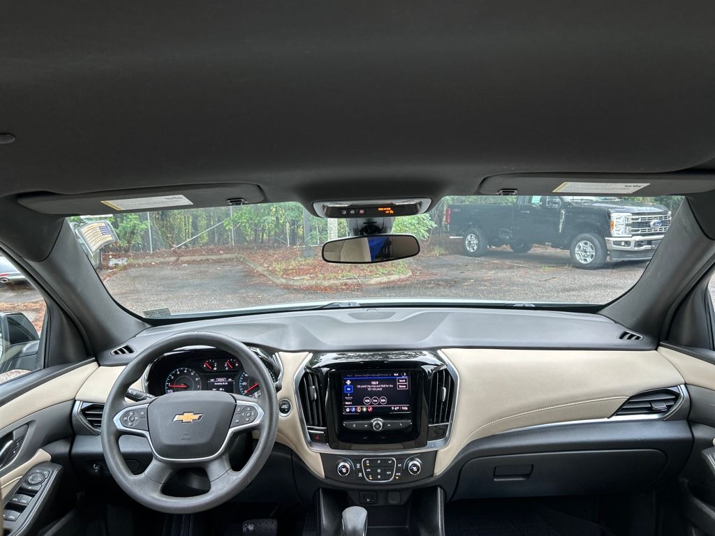 2022 Chevrolet Traverse LS photo 18