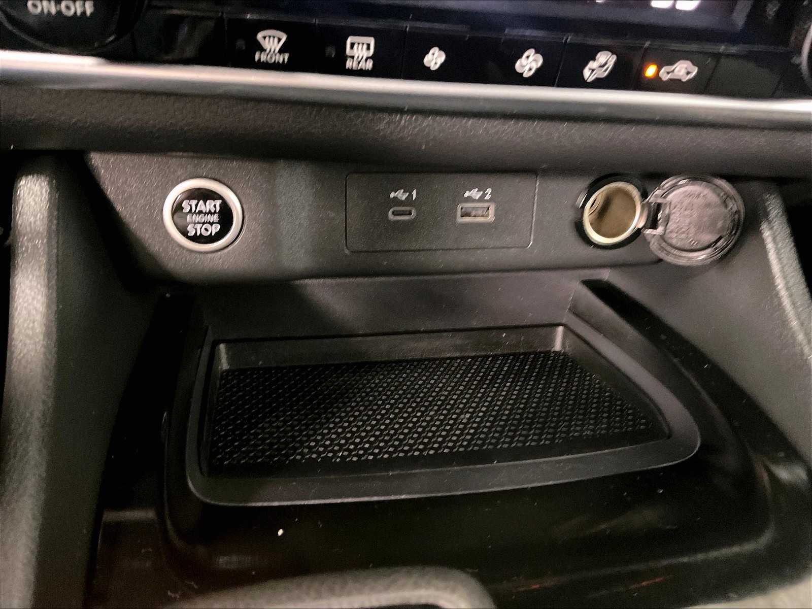 2023 Nissan Rogue SV photo 22