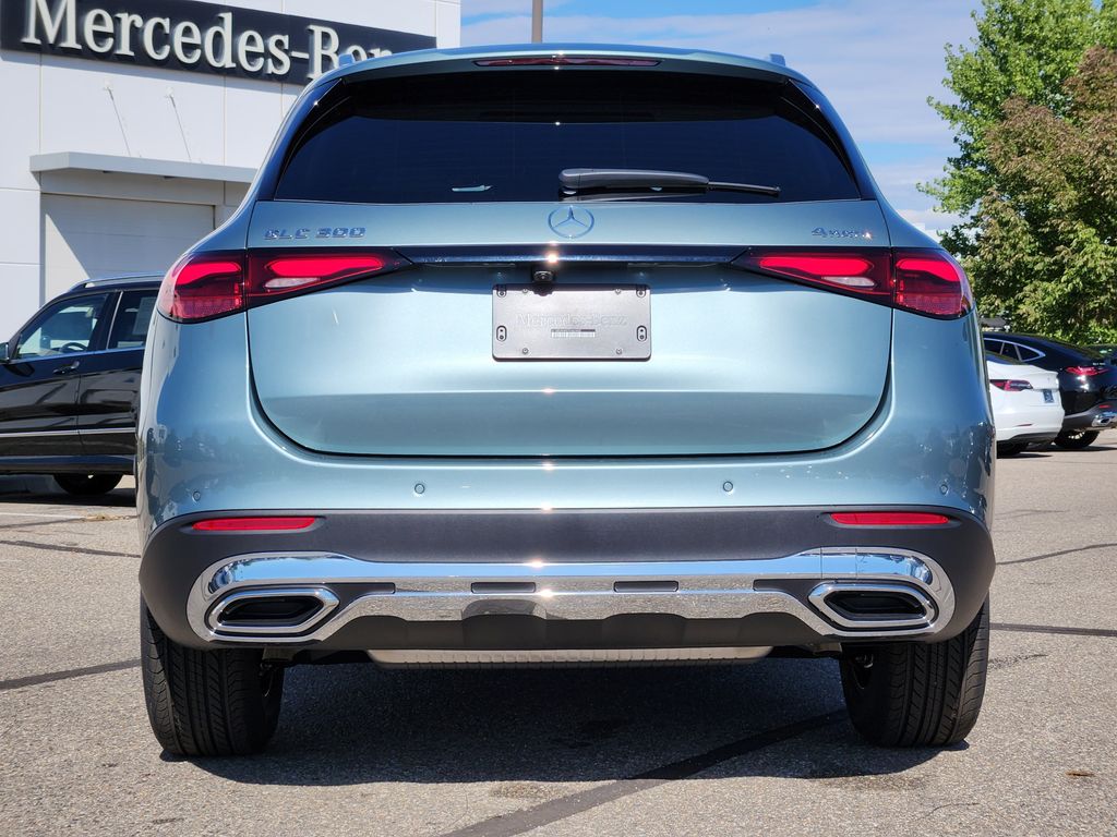 2026 Mercedes Benz GLC 300 4MATIC photo 7