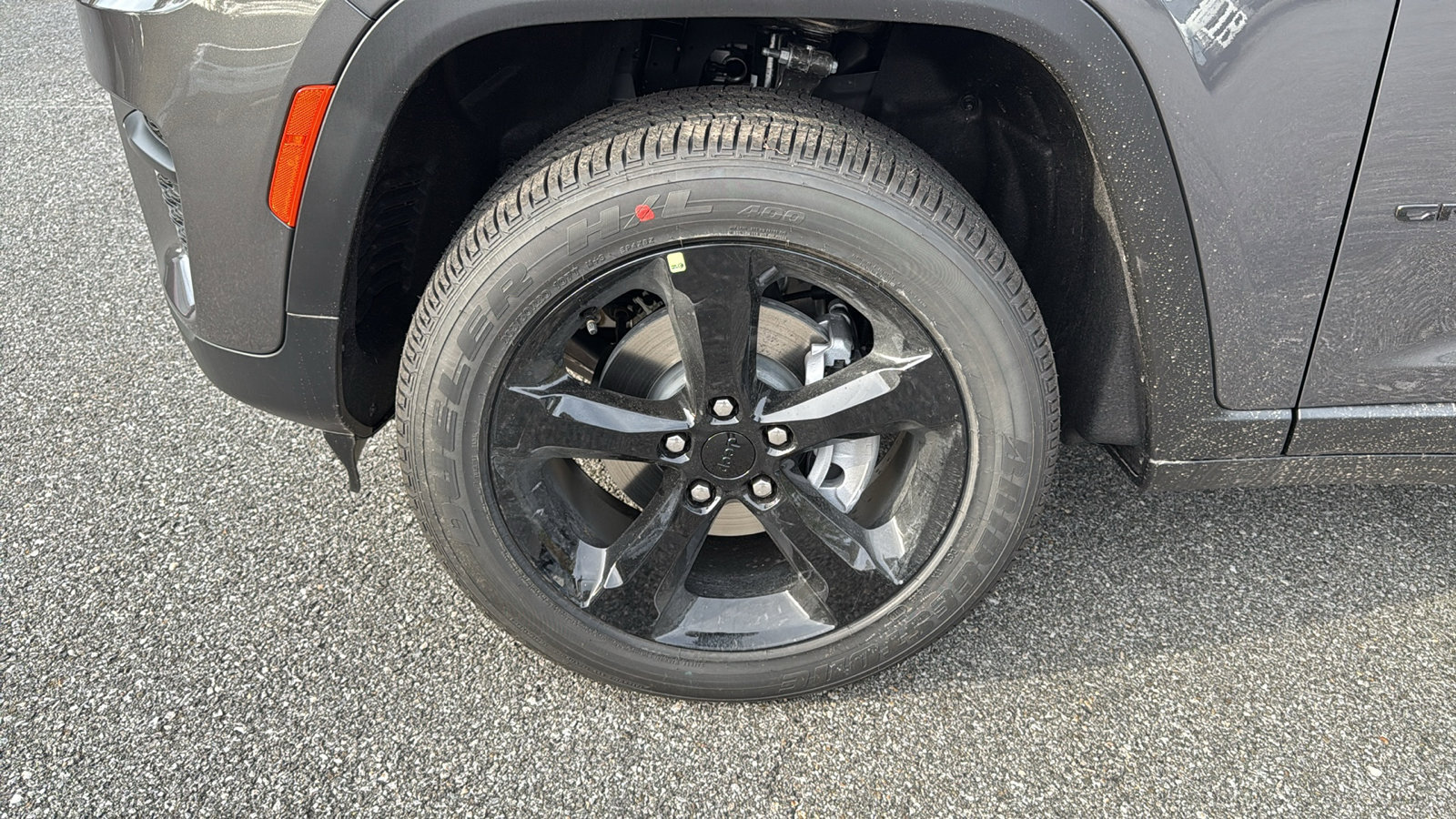 2025 Jeep Grand Cherokee Altitude X photo 2