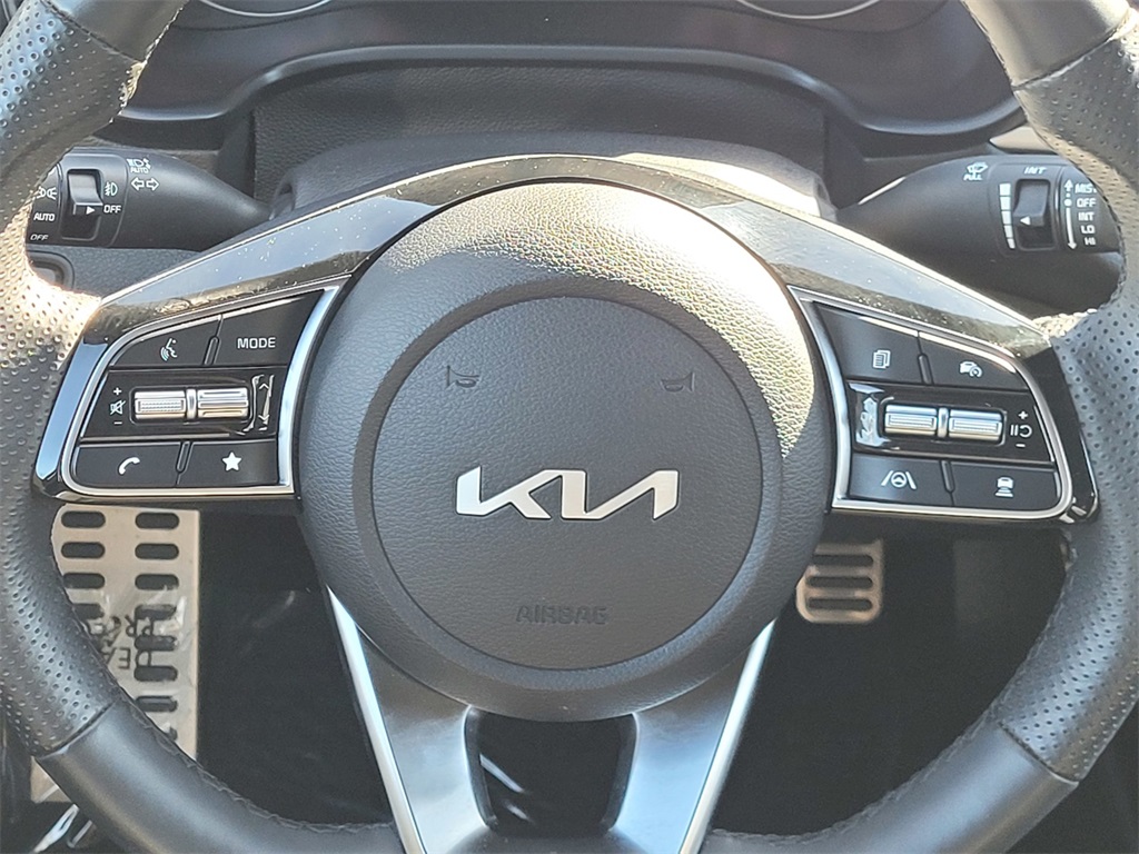 2024 Kia Forte GT-Line photo 25