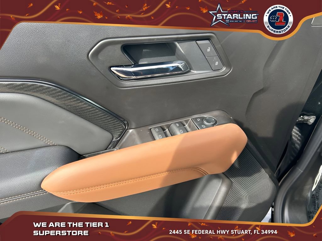 2025 Gmc Canyon AT4 photo 16