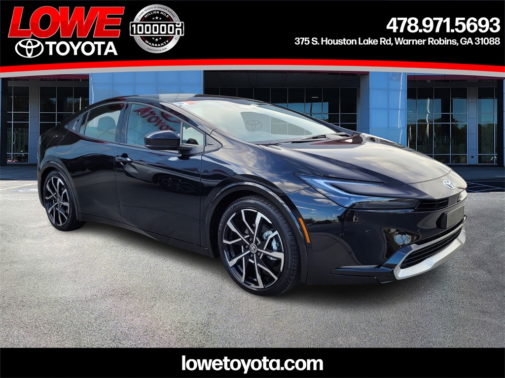 2026 Toyota Prius XSE Premium's photo