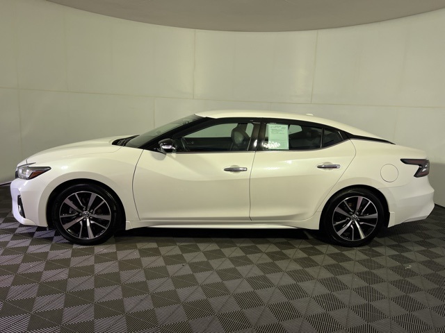 2021 Nissan Maxima SV photo 5