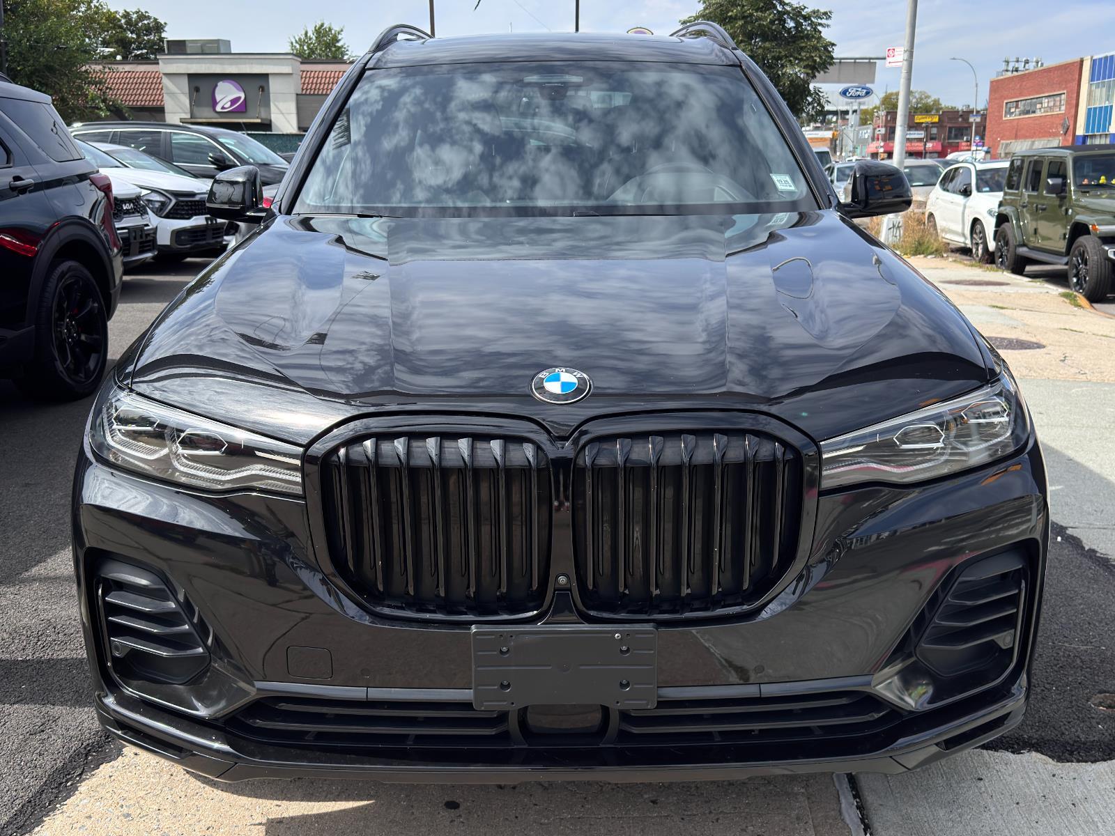 2022 Bmw X7 xDrive40i photo 2