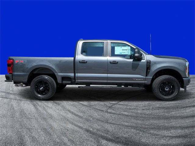2026 Ford F-250 XL photo 2