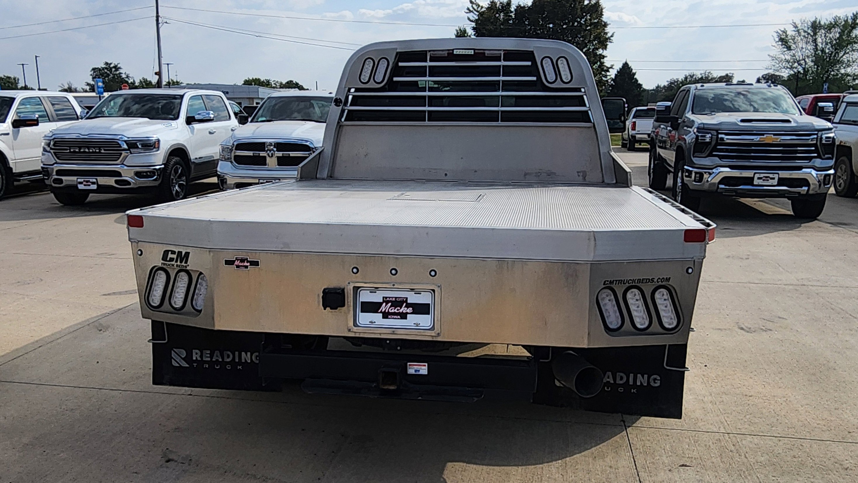 2024 Chevrolet Silverado 3500HD LT photo 4