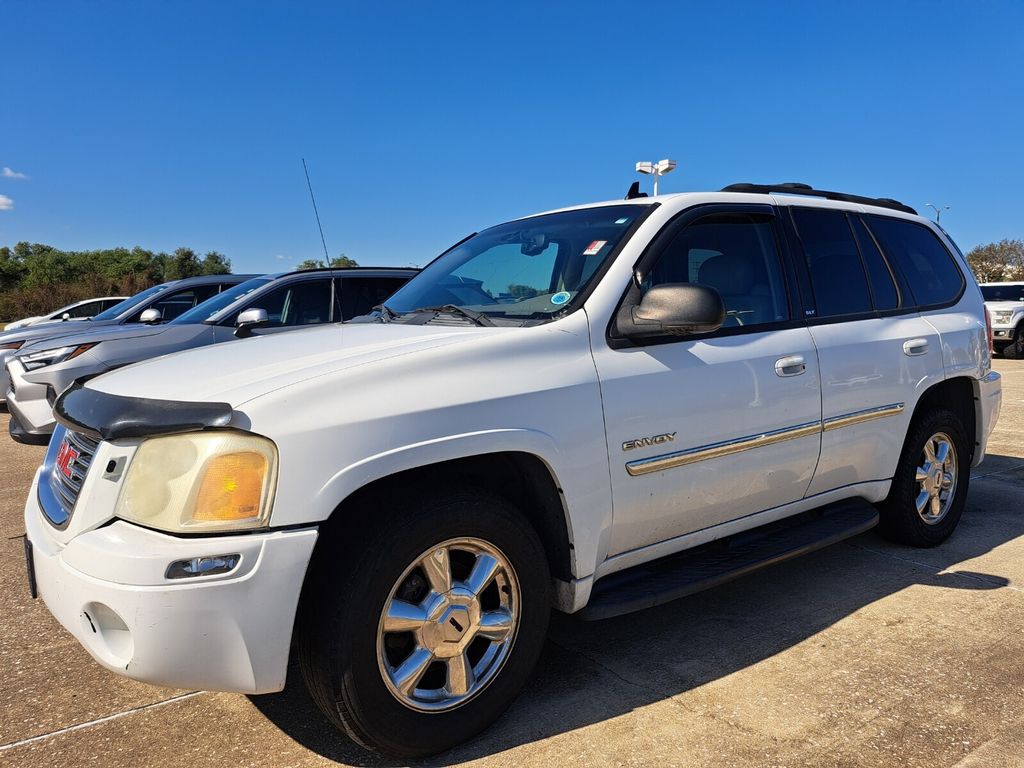 2006 GMC Envoy SLT's photo