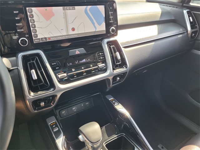 2022 Kia Sorento SX photo 21