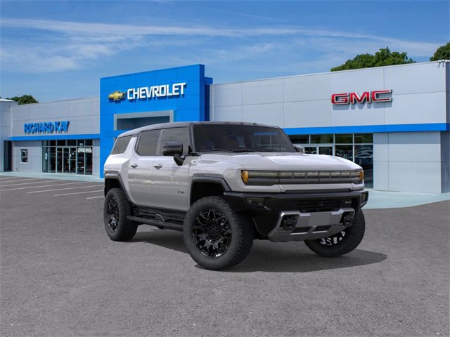2026 GMC HUMMER EV 2X's photo