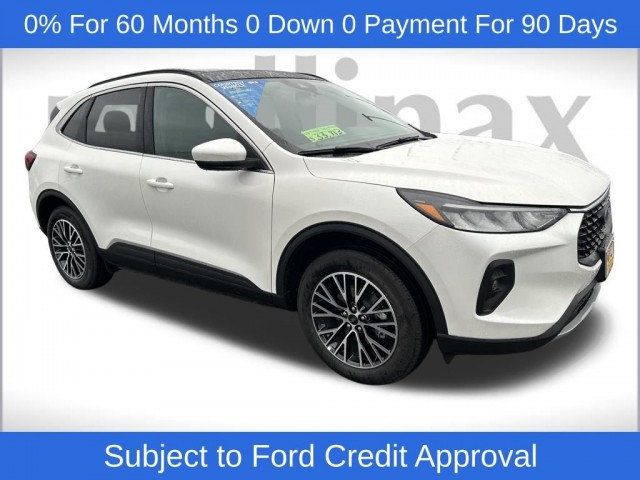 2025 Ford Escape PHEV's photo