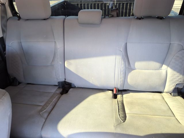 2024 Toyota Tundra SR5 CrewMax photo 23