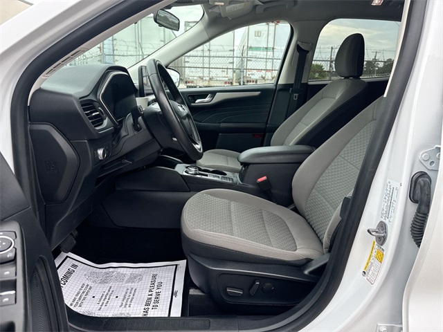 2021 Ford Escape SE photo 17