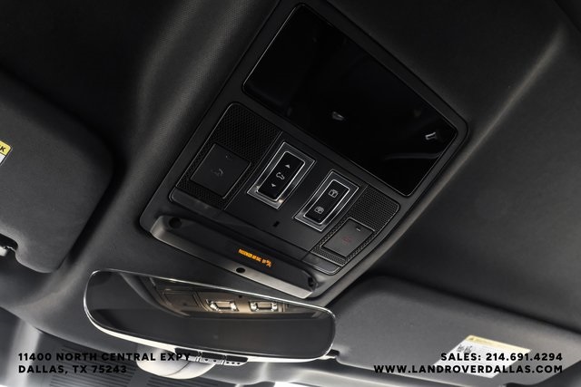 2023 Land Rover Defender 110 X-Dynamic SE photo 27