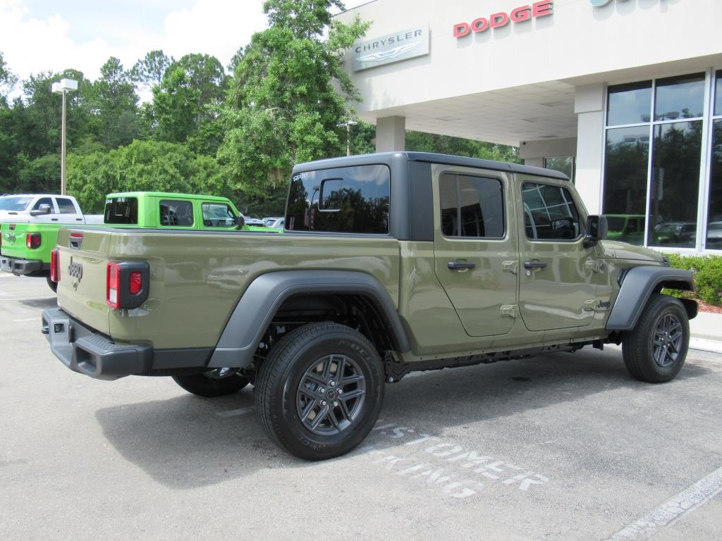 2025 Jeep Gladiator Sport S photo 7