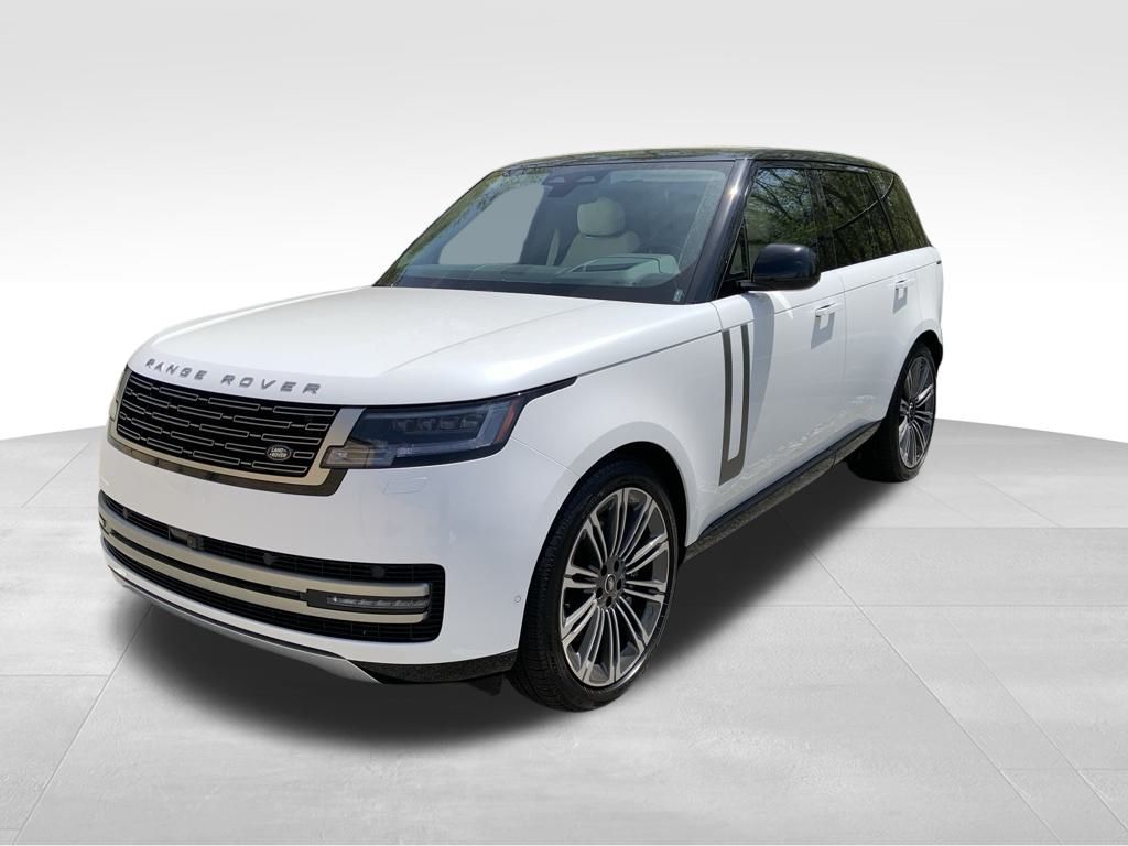 2025 Land Rover Range Rover SE's photo
