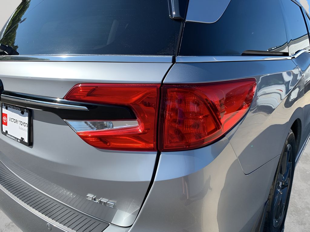 2023 Honda Odyssey Elite photo 31
