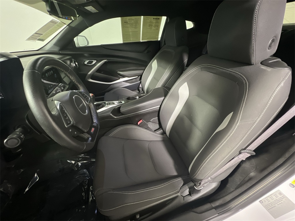 2016 Chevrolet Camaro 1SS photo 13
