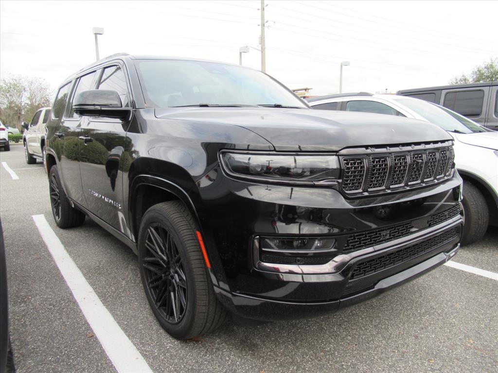 2024 Jeep Grand Wagoneer Series II's photo