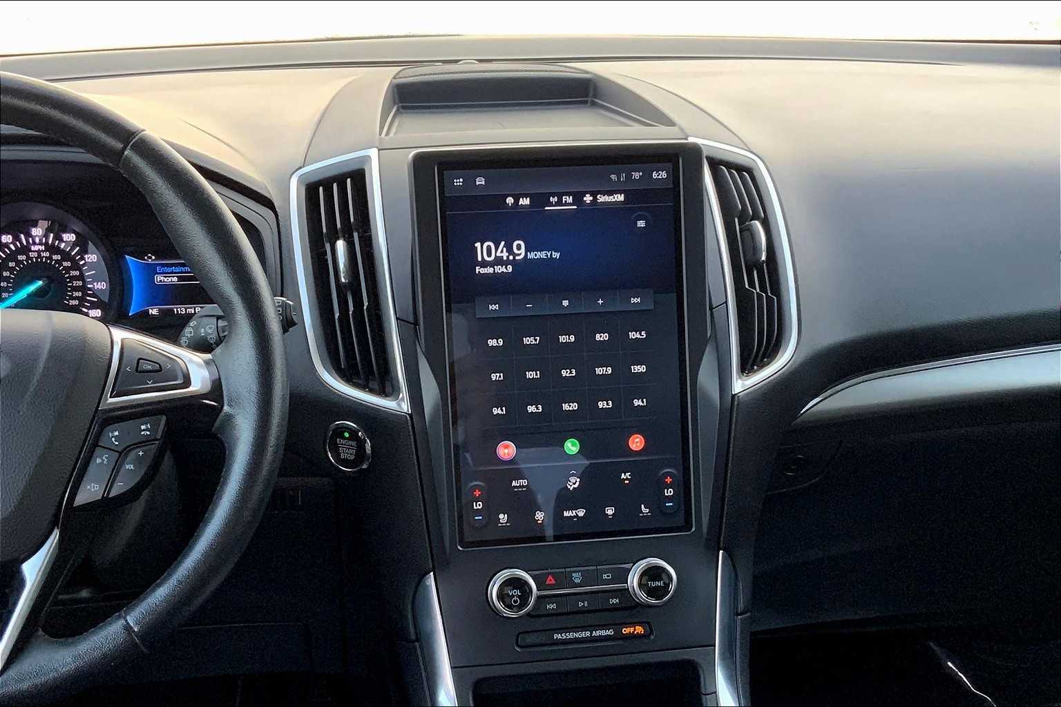 2023 Ford Edge Titanium photo 6
