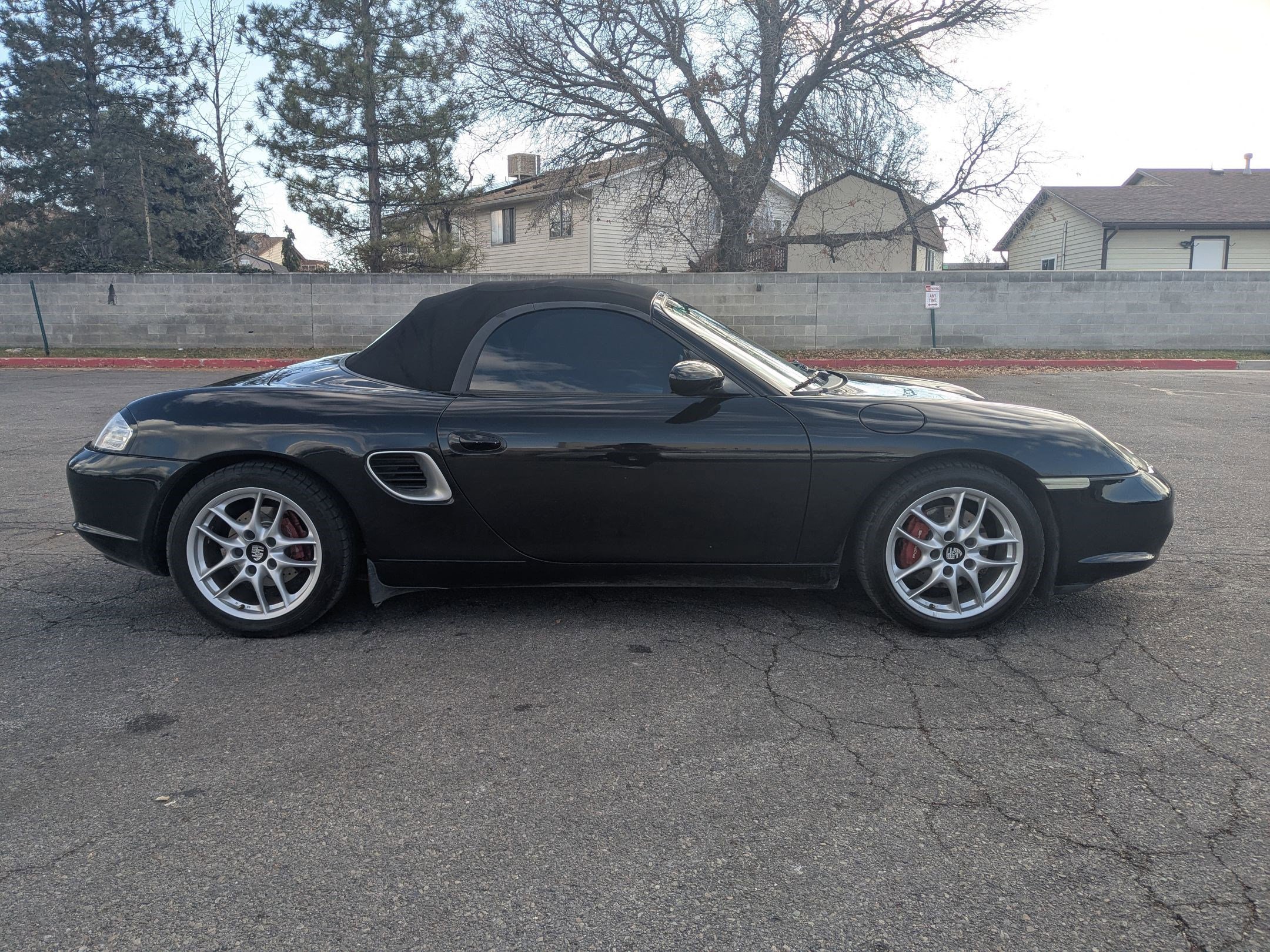 2004 Porsche Boxster Base photo 2