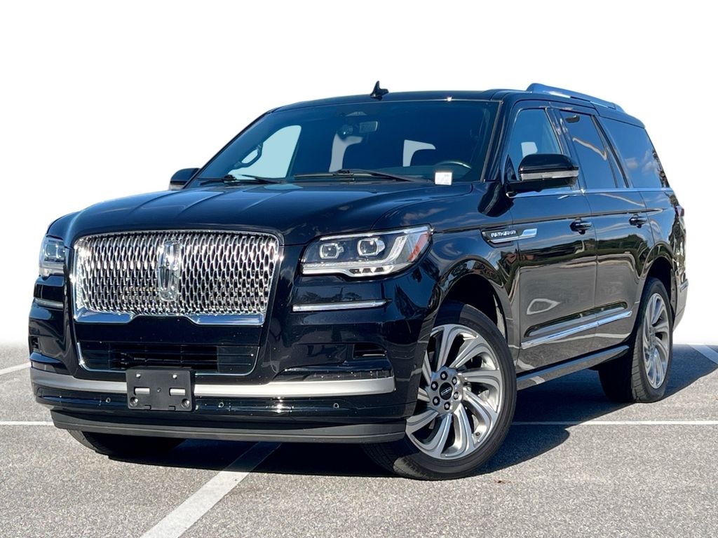 2024 Lincoln Navigator Premiere's photo