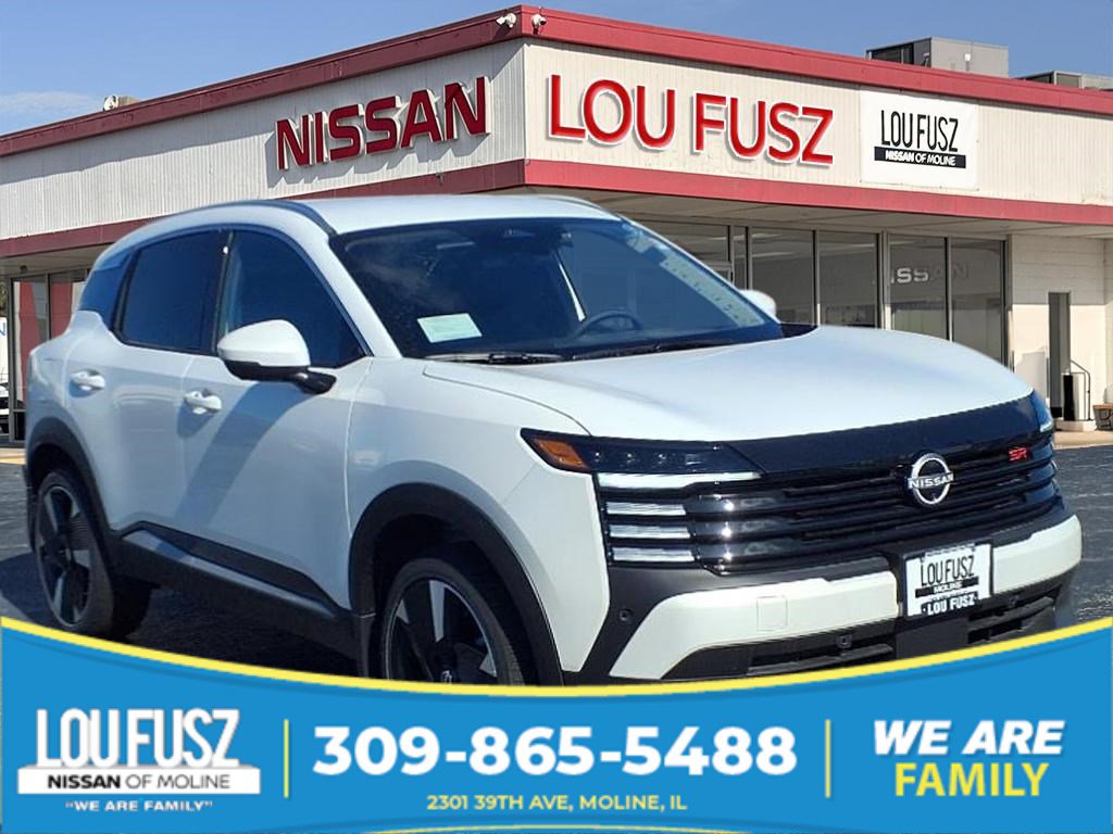 2025 Nissan Kicks SR AWD's photo