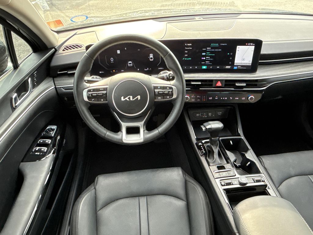 2025 Kia K5 EX photo 22