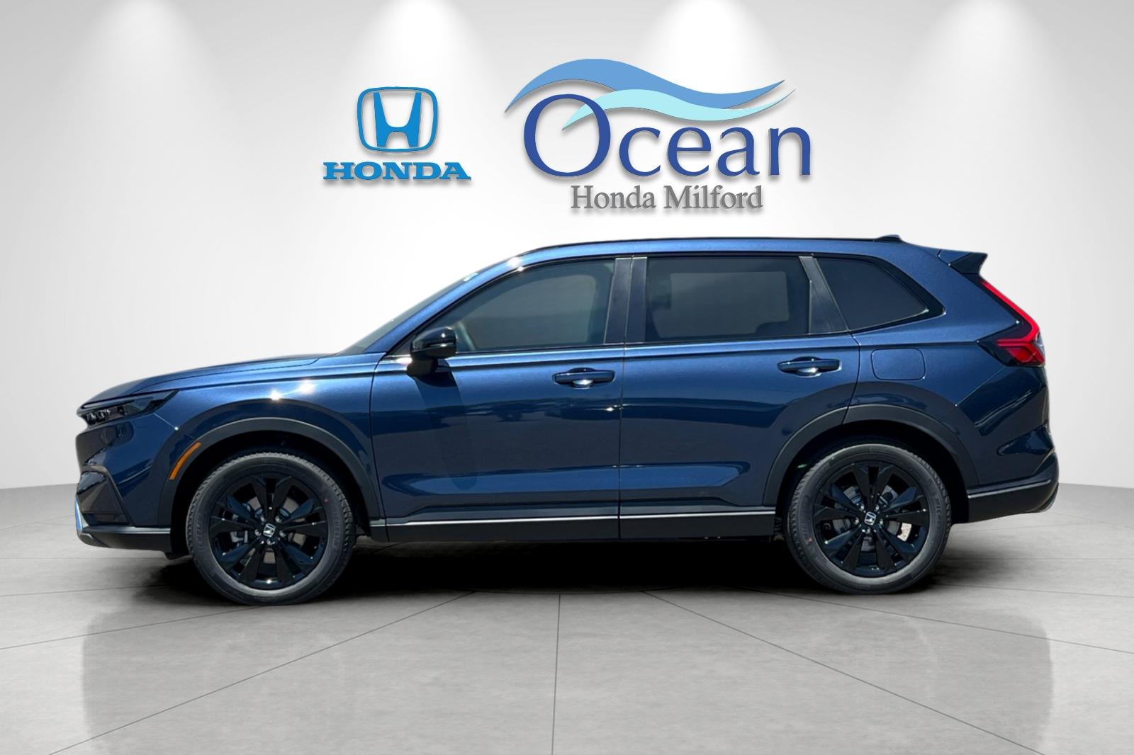 2026 Honda CR-V Sport Touring Hybrid photo 2