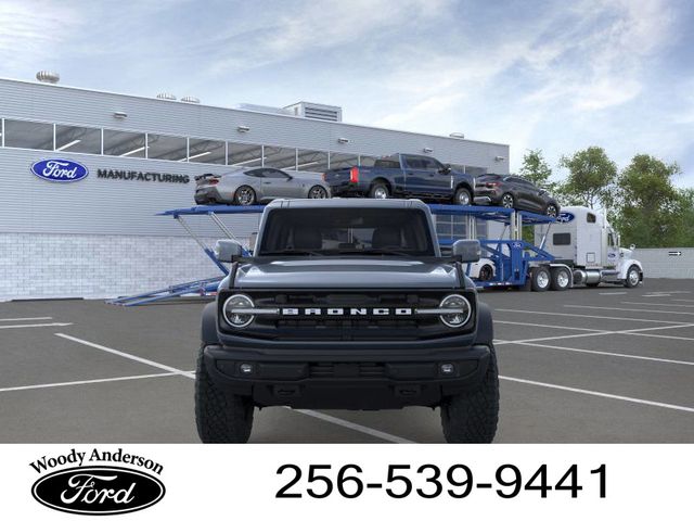 2025 Ford Bronco Outer Banks photo 6