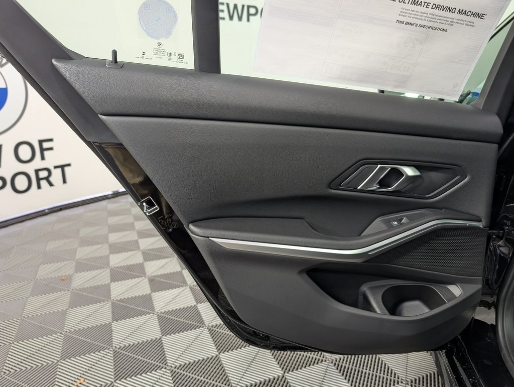 2025 Bmw 330i xDrive Sedan photo 14