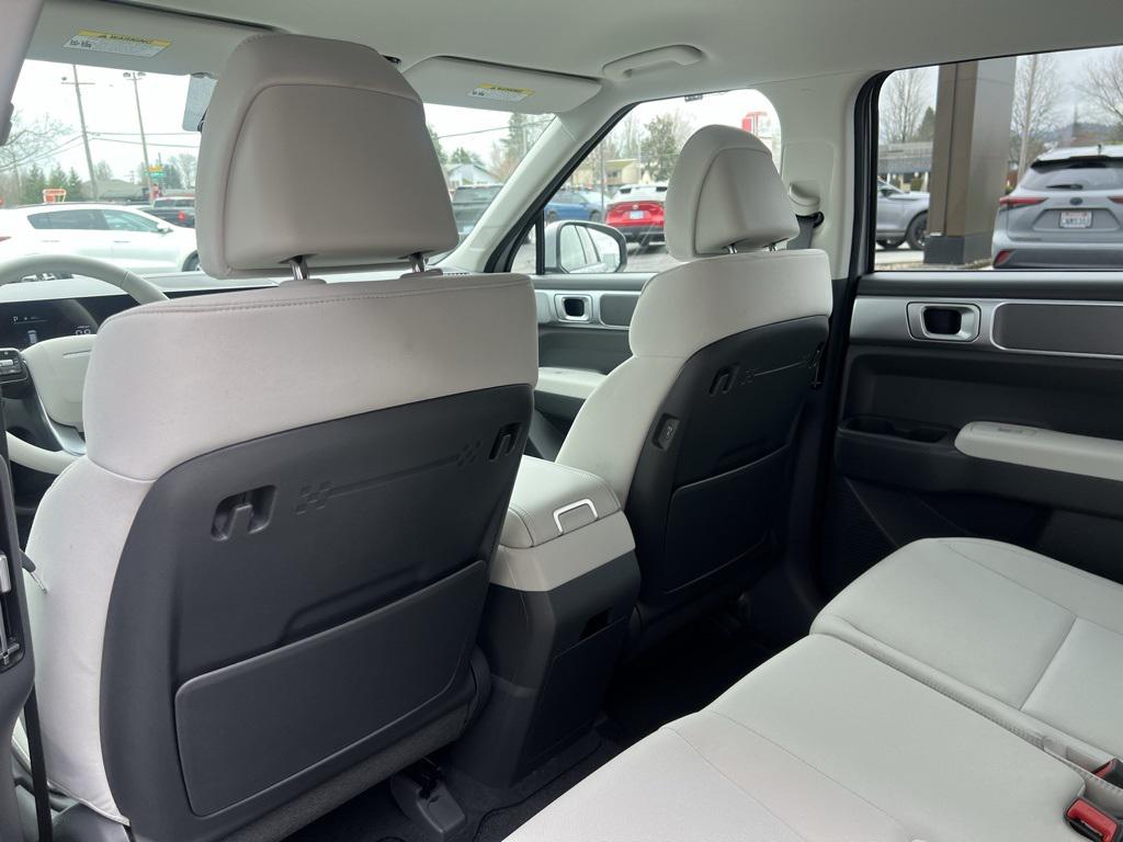 2025 Hyundai Santa Fe SE photo 24