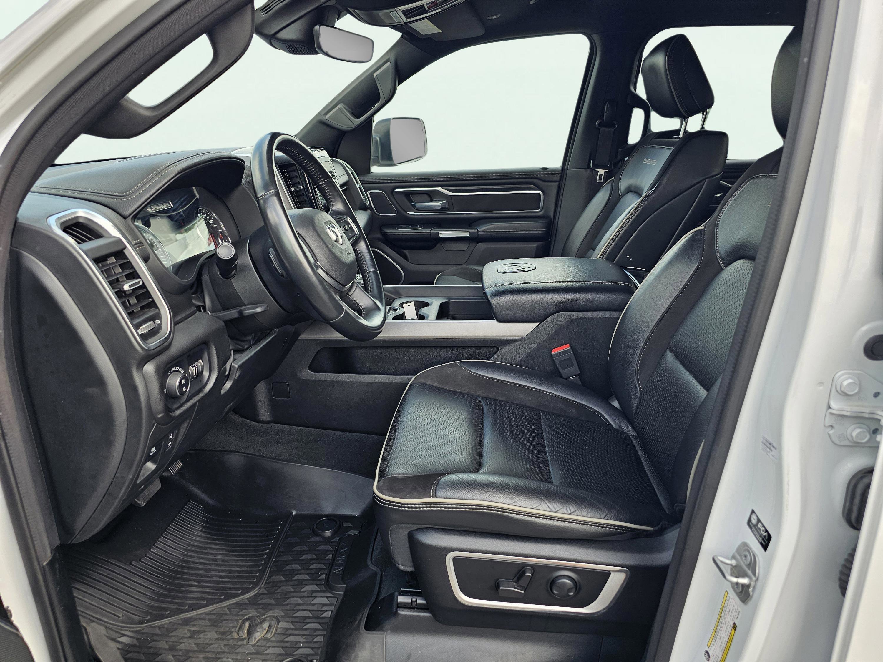 2023 Ram 1500 Laramie photo 13