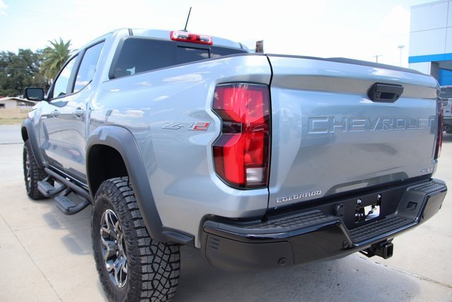 2025 Chevrolet Colorado ZR2 photo 7