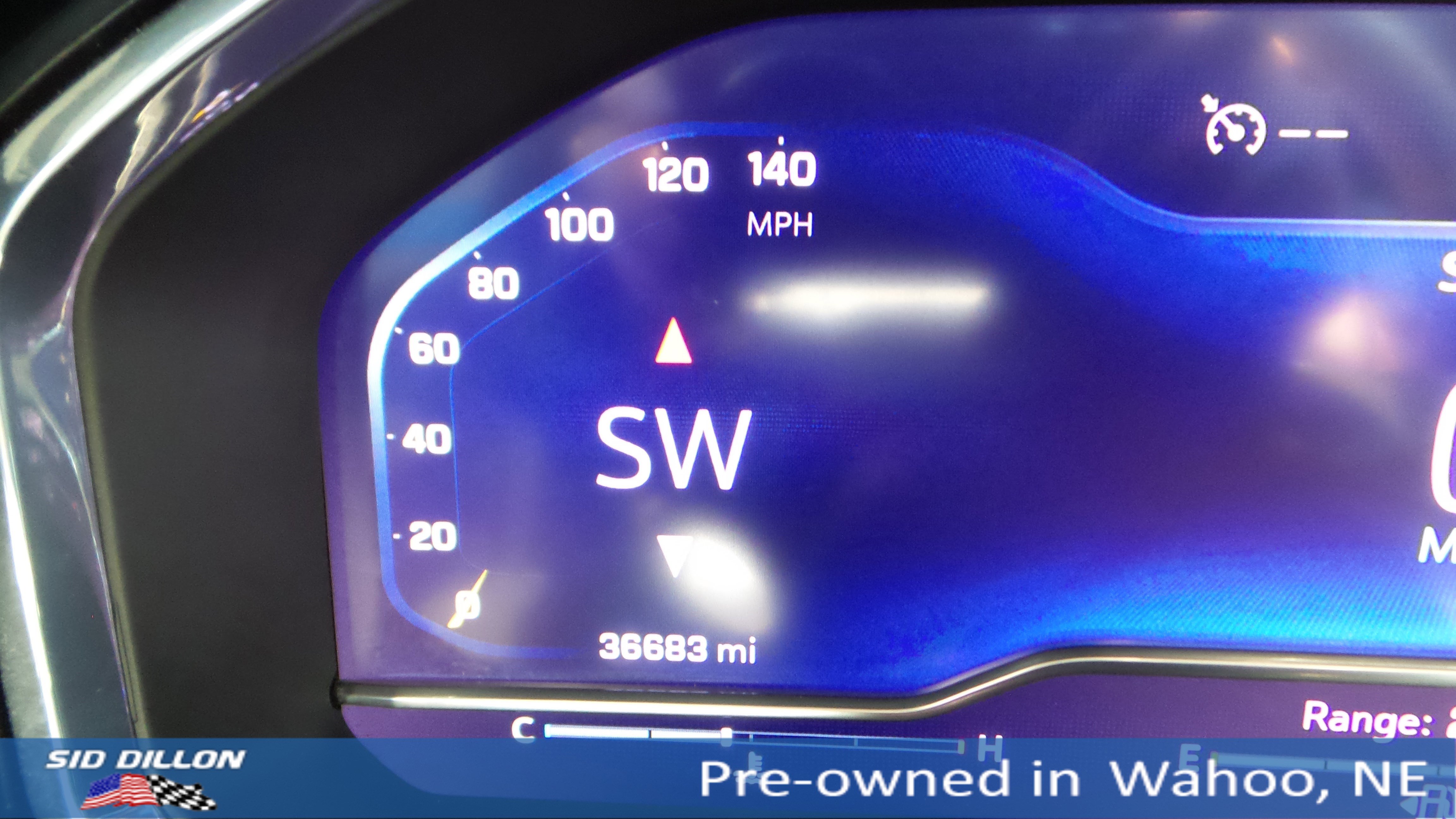2025 Chevrolet Silverado 2500HD LT photo 8