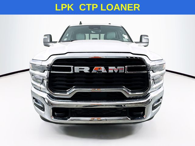 2025 Ram 2500 Tradesman photo 2