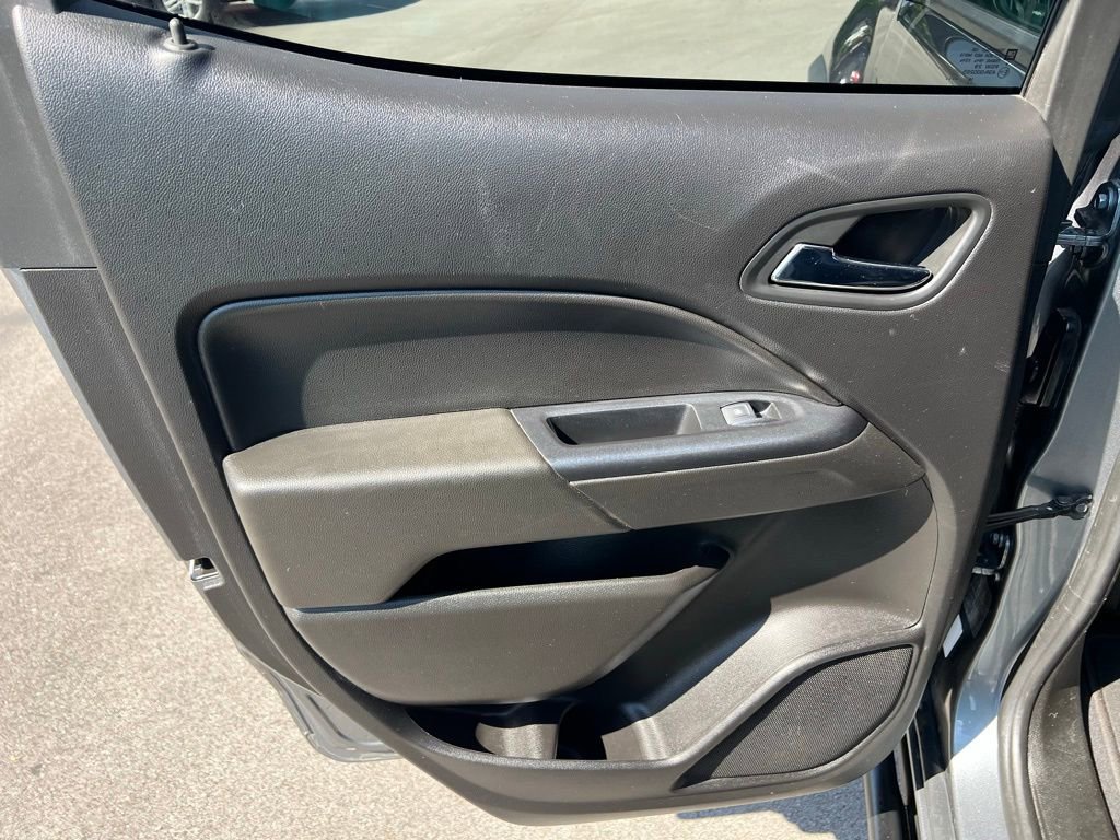 2019 Chevrolet Colorado ZR2 photo 16
