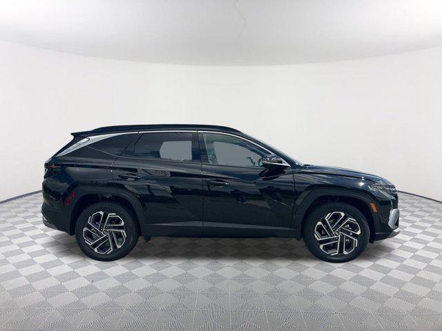 2025 Hyundai Tucson Limited photo 3