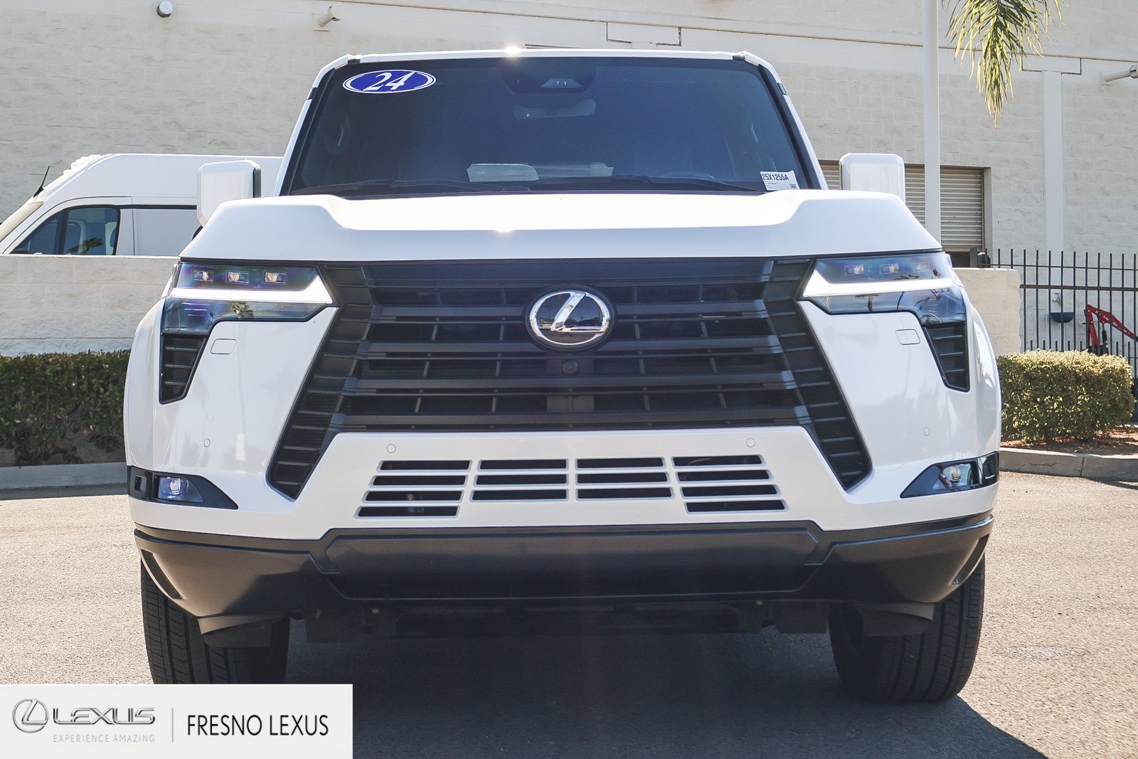 2024 Lexus GX 550 Premium photo 2
