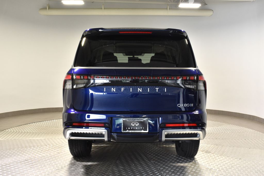 2025 Infiniti QX80 Luxe photo 4