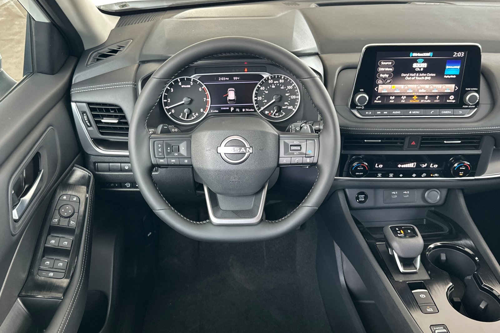 2026 Nissan Rogue SV photo 8