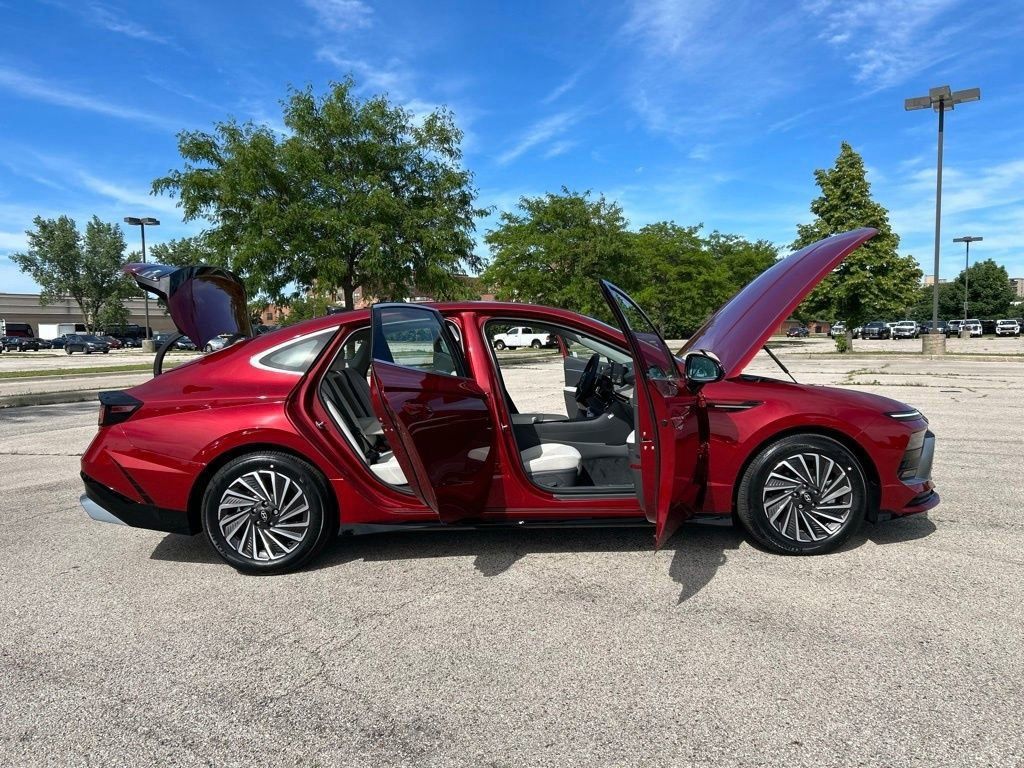2024 Hyundai Sonata Hybrid SEL photo 24