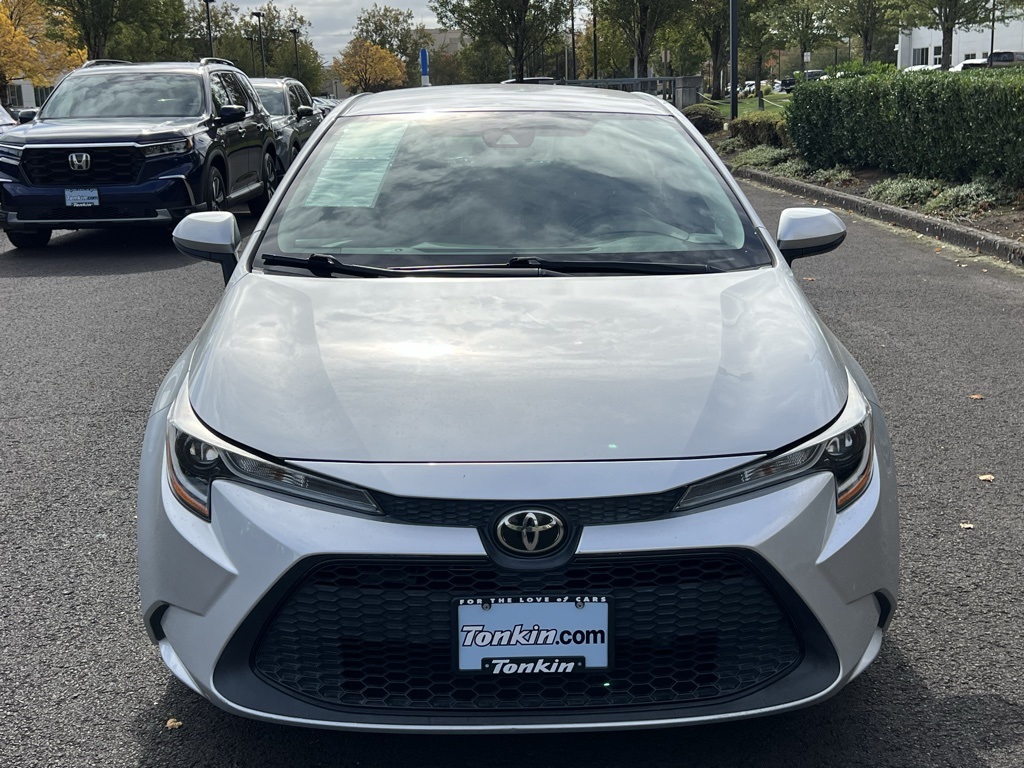 2021 Toyota Corolla LE photo 2