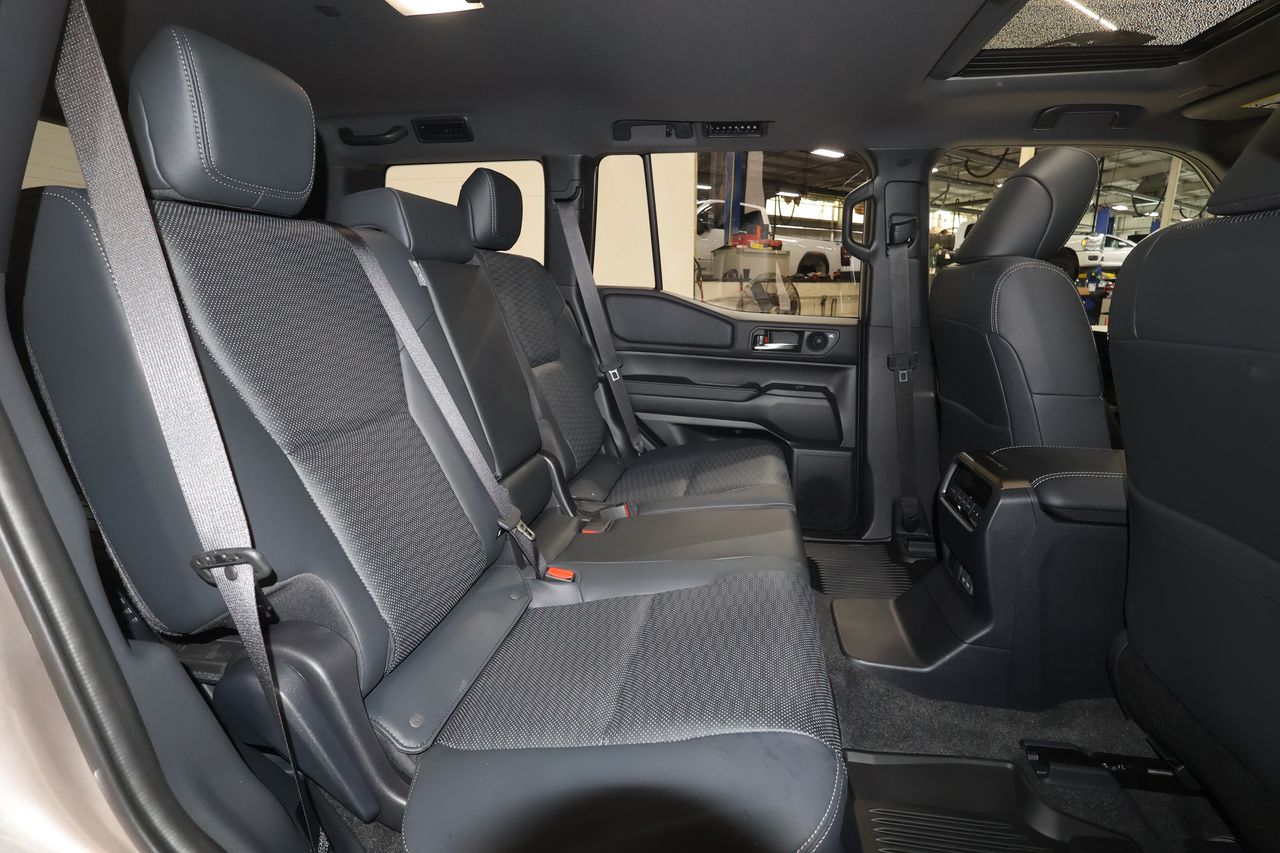 2025 Toyota Land Cruiser photo 26