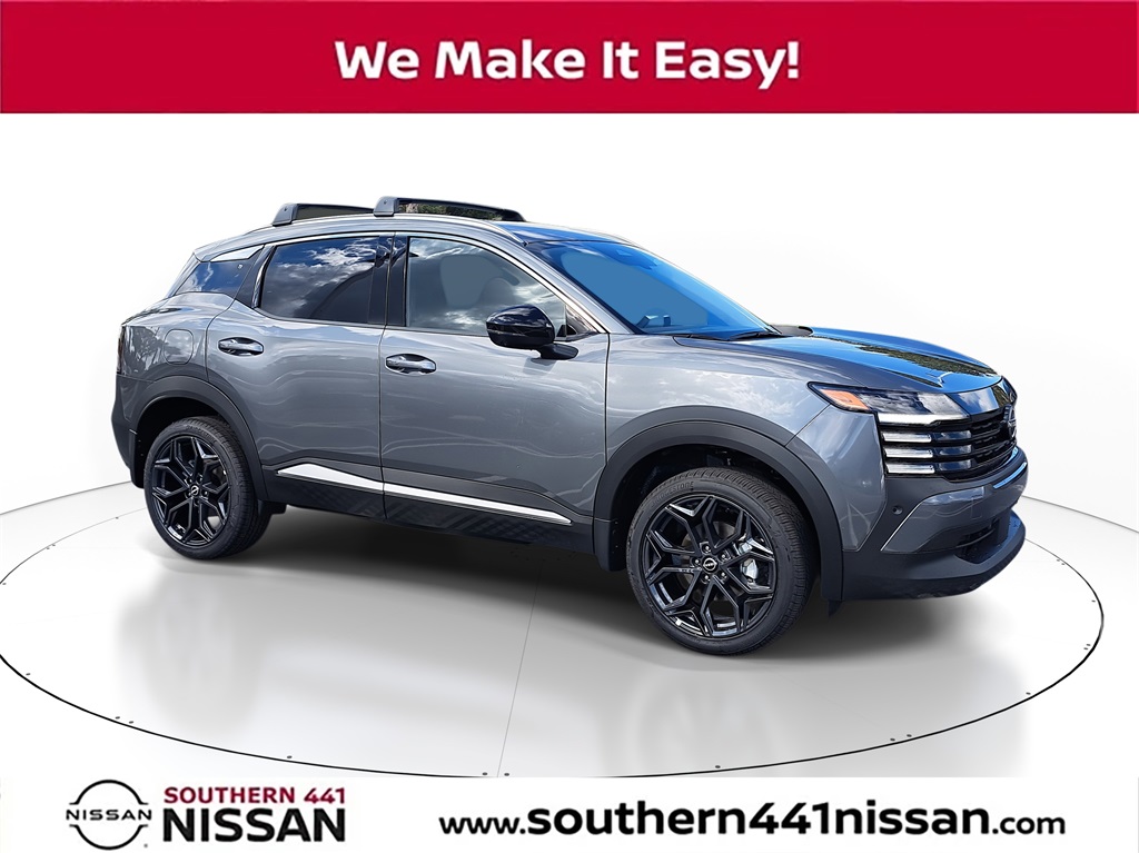 2026 Nissan KICKS SR's photo