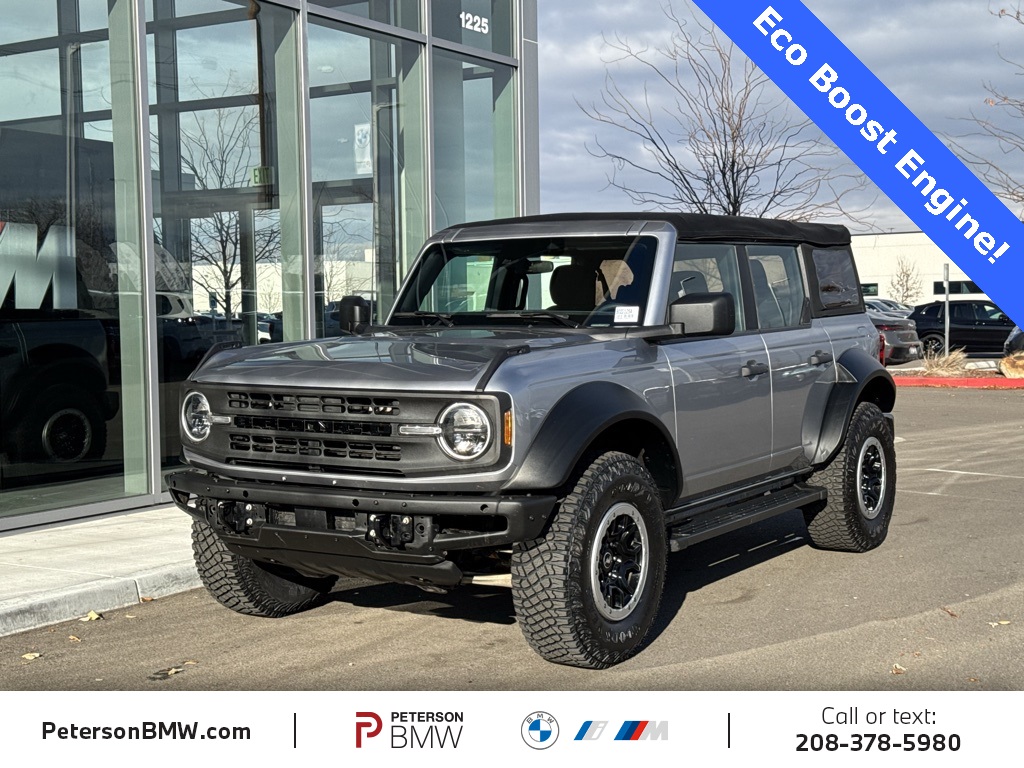 2023 Ford Bronco 4-Door Base's photo