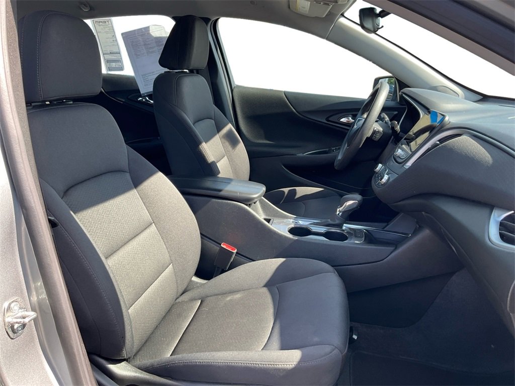 2024 Chevrolet Malibu 1LT photo 23